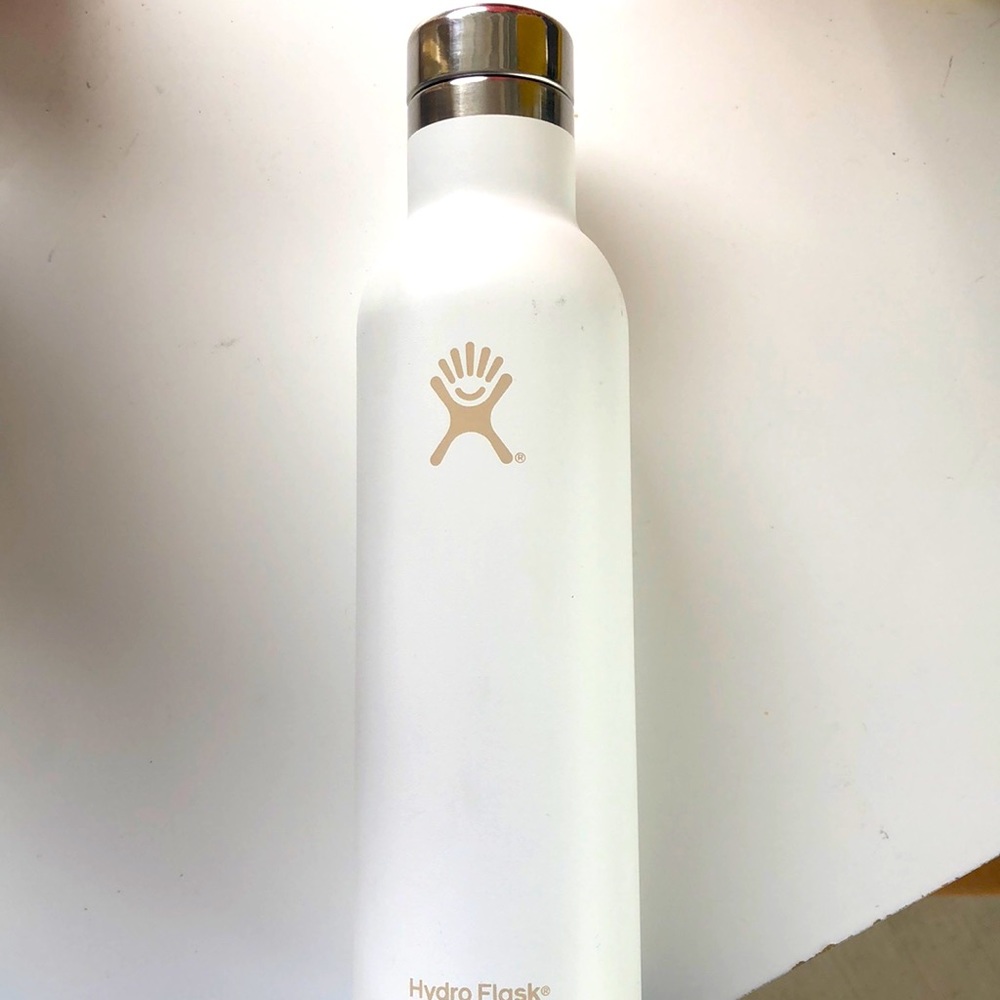 Hydroflask wine chiller 25oz